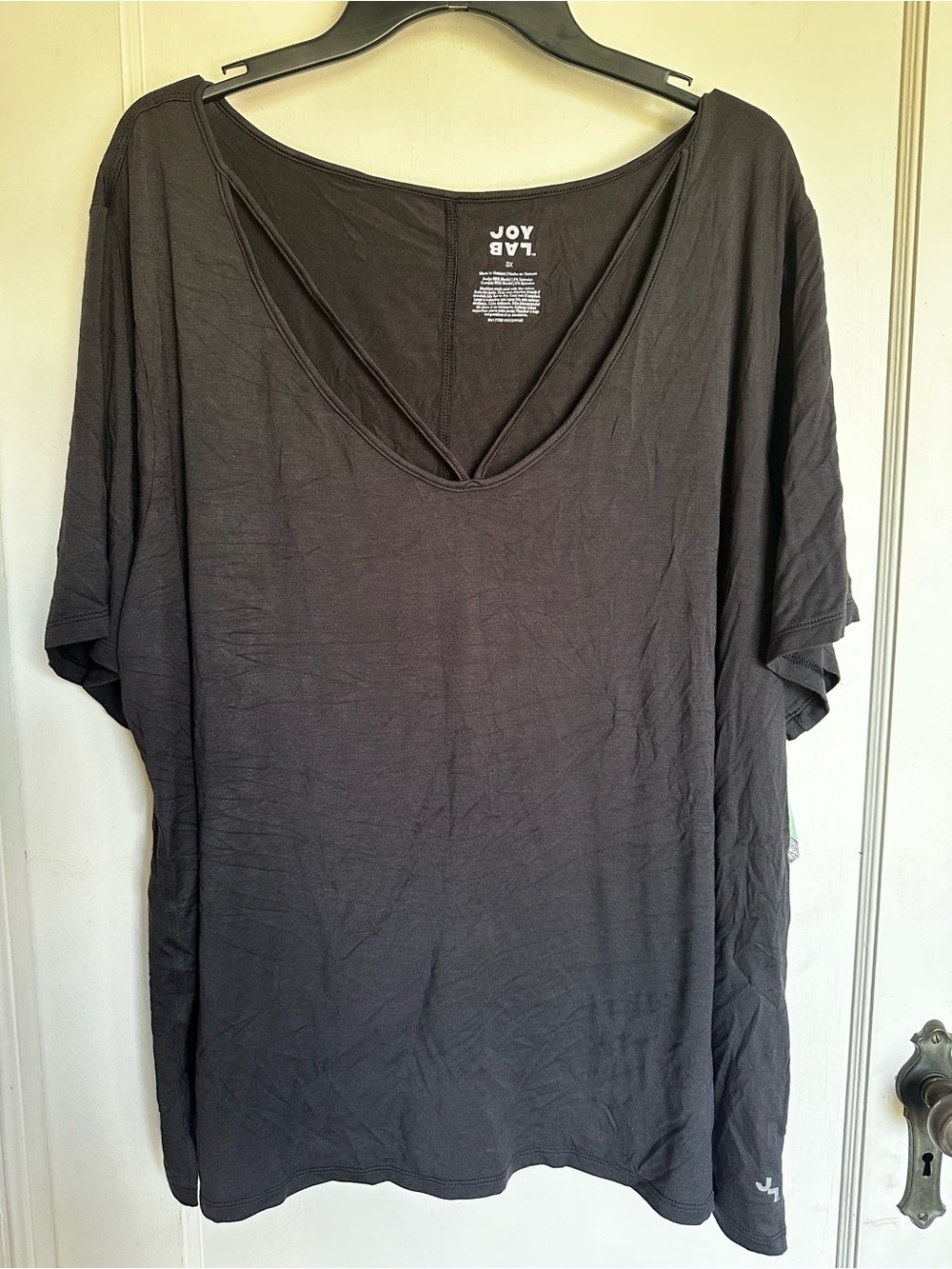 Target Black V-Neck Relaxed Short Sleeve Women's Top